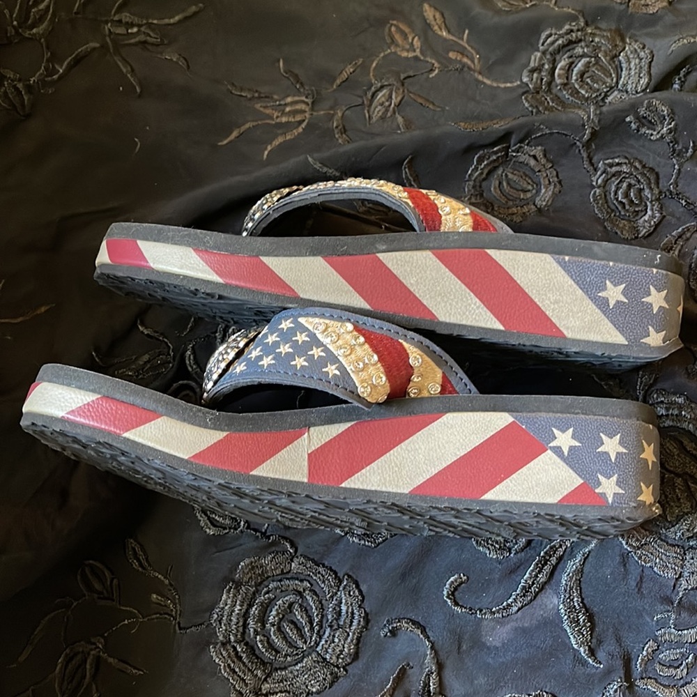Montana West Sandals - Picture 8 of 10